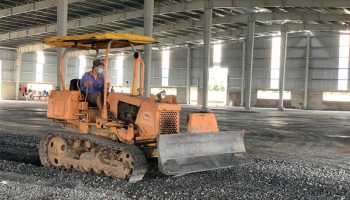 CÔNG TÁC CHUẨN BỊ VÀ QUY TRÌNH THI CÔNG NỀN NHÀ XƯỞNG