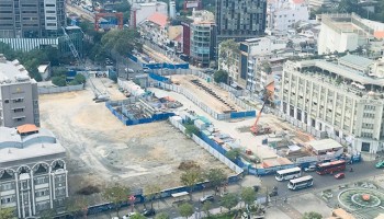 Doanh nghiệp địa ốc TPHCM đua nhau bung hàng... chào Tết