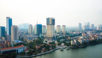 Đối trọng nào cho BĐS 2 trục Đông Tây?