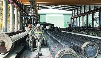 Thị trường vật liệu xây dựng trong nước chờ 'sóng' đầu tư công