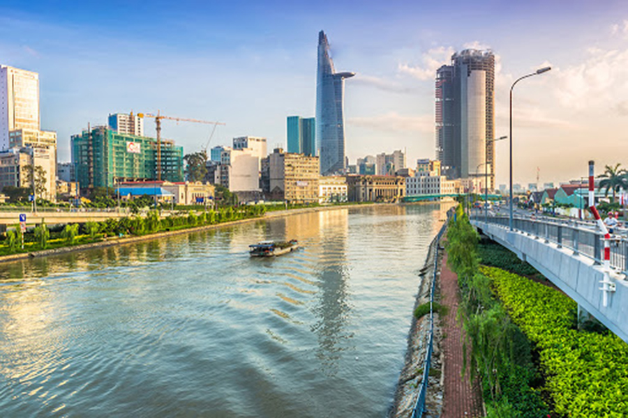 Kênh Tàu Hủ đoạn hướng về Bến Nghé, Q1 sau khi được khơi thông đã khoác lên mình diện mạo hiện đại, xinh đẹp