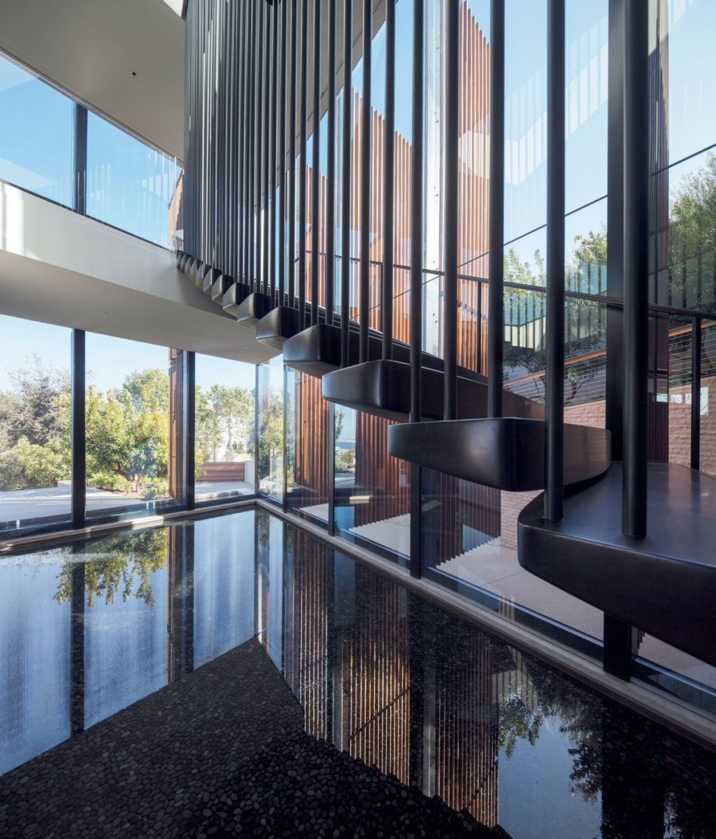 Biệt thự tráng lệ, xa hoa nhìn ra dãy núi Santa Monica