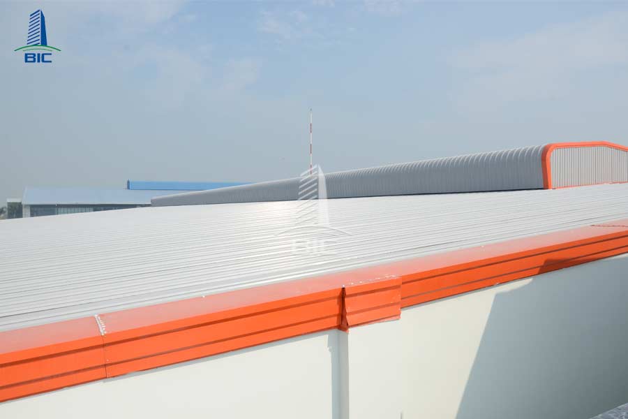 mái tôn nhà xưởng