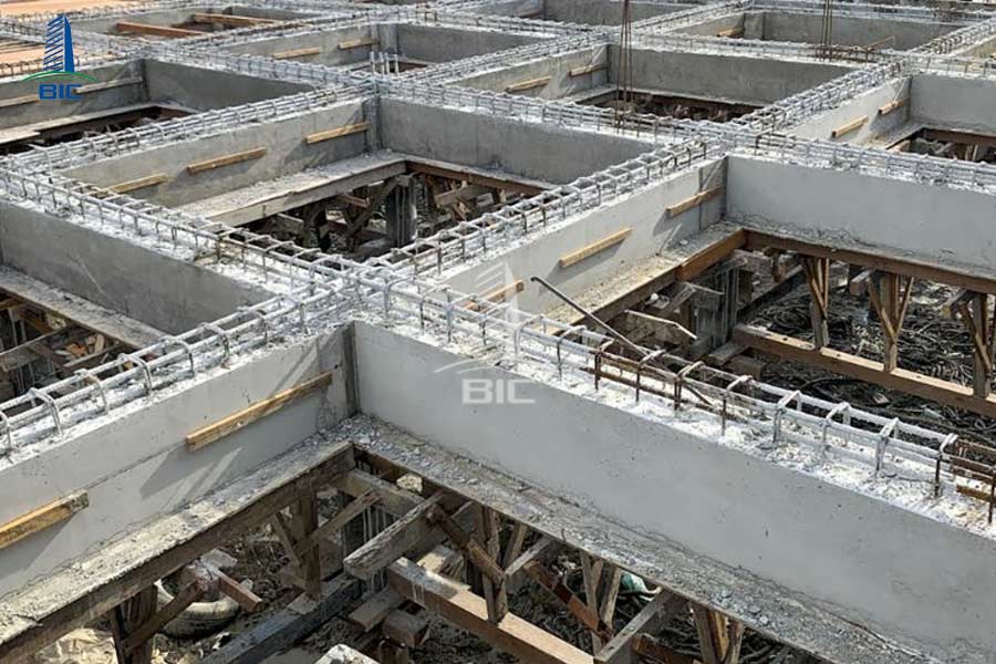 chuyển vị dầm uốn