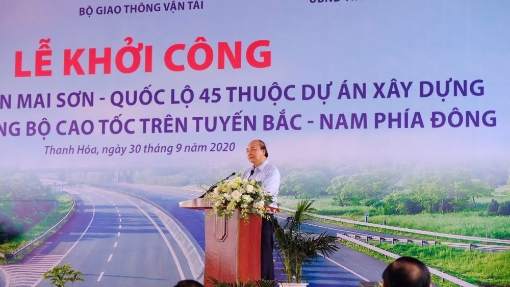 Thủ tướng Nguyễn Xuân Phúc dự lễ khởi công cao tốc Bắc Nam