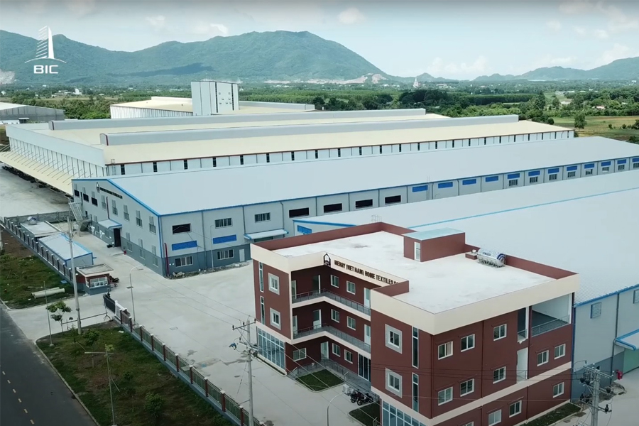 BẮN MÁI TÔN BAO NHIÊU TIỀN 1M2 